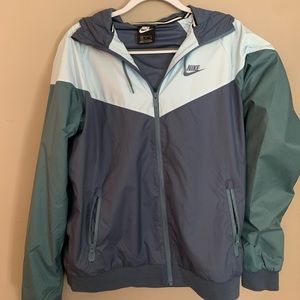 Nike Women’s Windbreaker